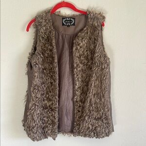 Faux fur stylish vest